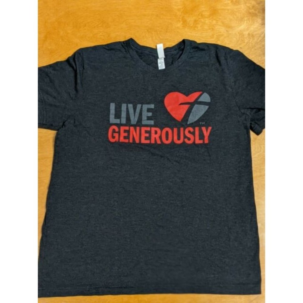 Live Generously T-Shirt YOUTH Size LARGE Thrivent soft - Black Red - Heart Logo 